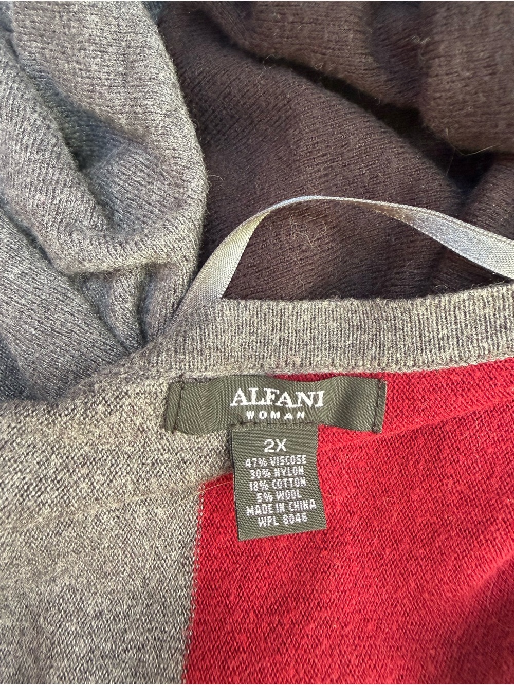 Alfani Colorblock Button-Front Tunic sweater - Picture 2 of 4